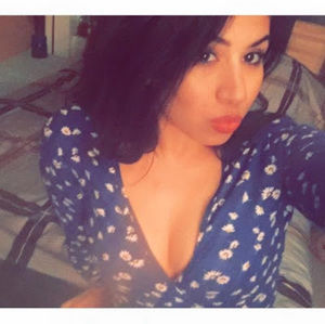 Meet your Posher, Janelle